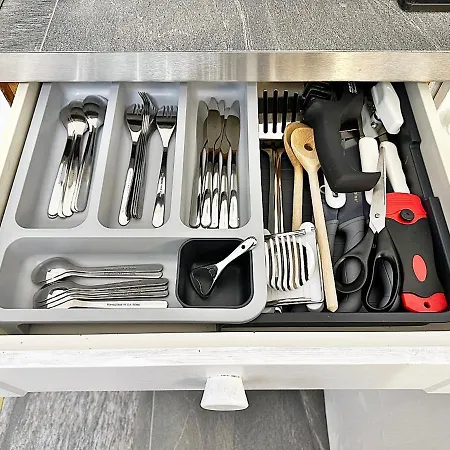 Kleines Juwel, Zentral, Mit Garage Und Pool - Cb102