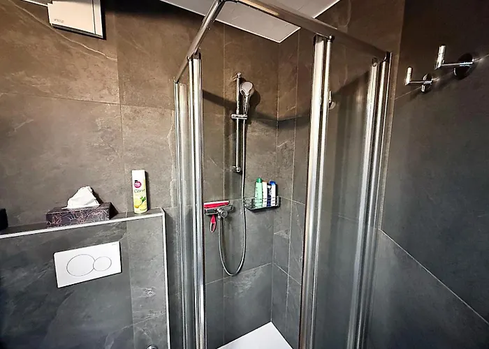 Bijou, Holz, Zentral, Mit Garage Und Pool -cb102-b Санкт-Мориц